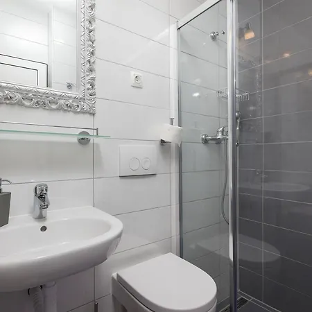 Apartman Glavina *